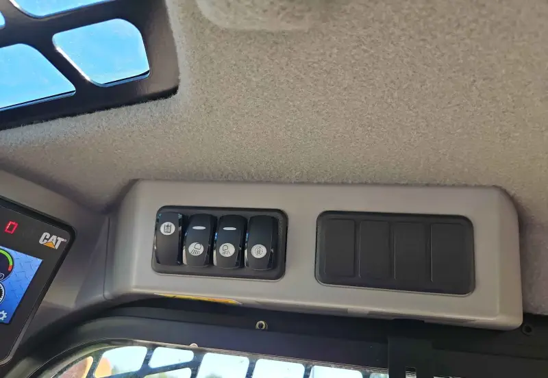 2019 Caterpillar 239D photo 36