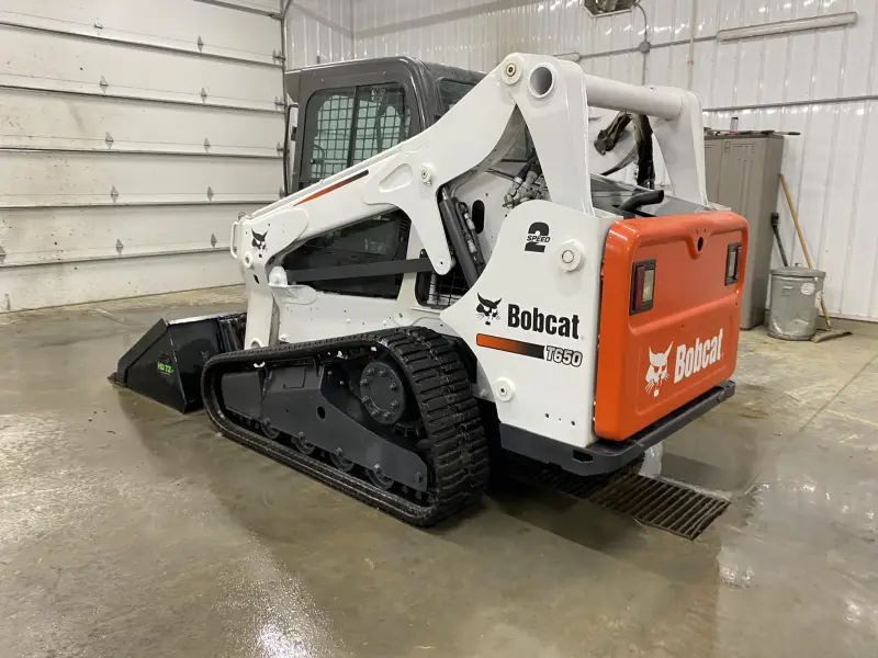 2014 Bobcat T650 photo 3