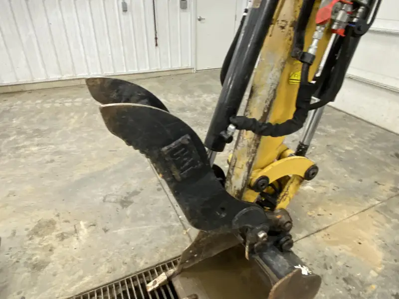 2016 Caterpillar 304E2 photo 13