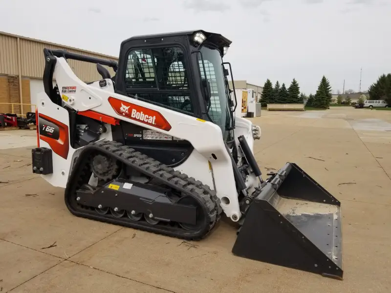 2020 Bobcat T66 photo 13