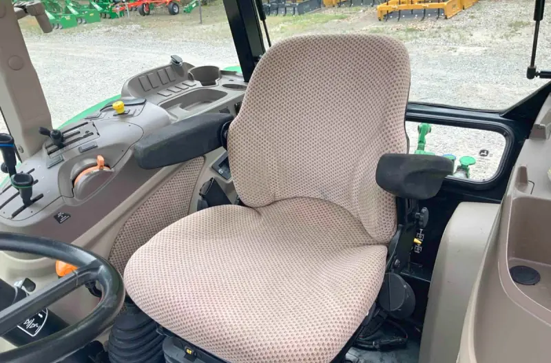 2013 John Deere 5100E MFWD Tractor photo 53