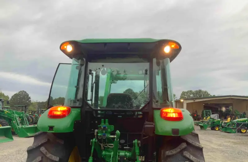 2013 John Deere 5100E MFWD Tractor photo 9
