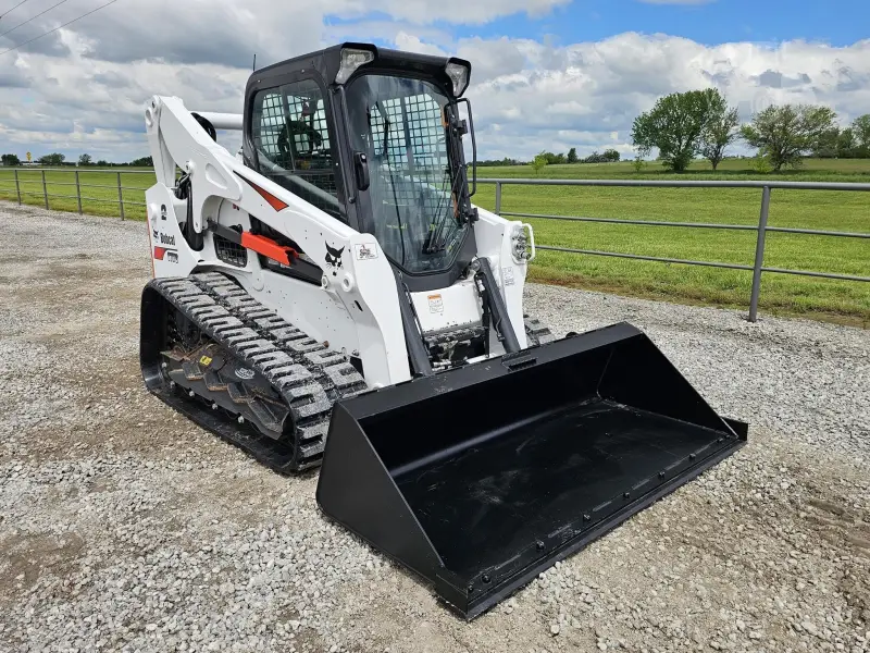 2020 Bobcat T770 photo 17