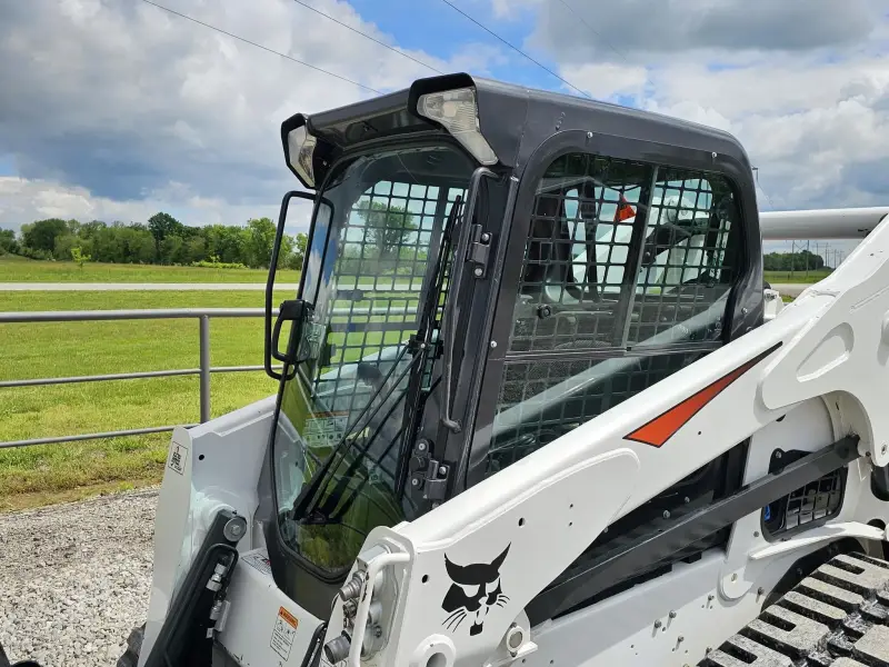2020 Bobcat T770 photo 28