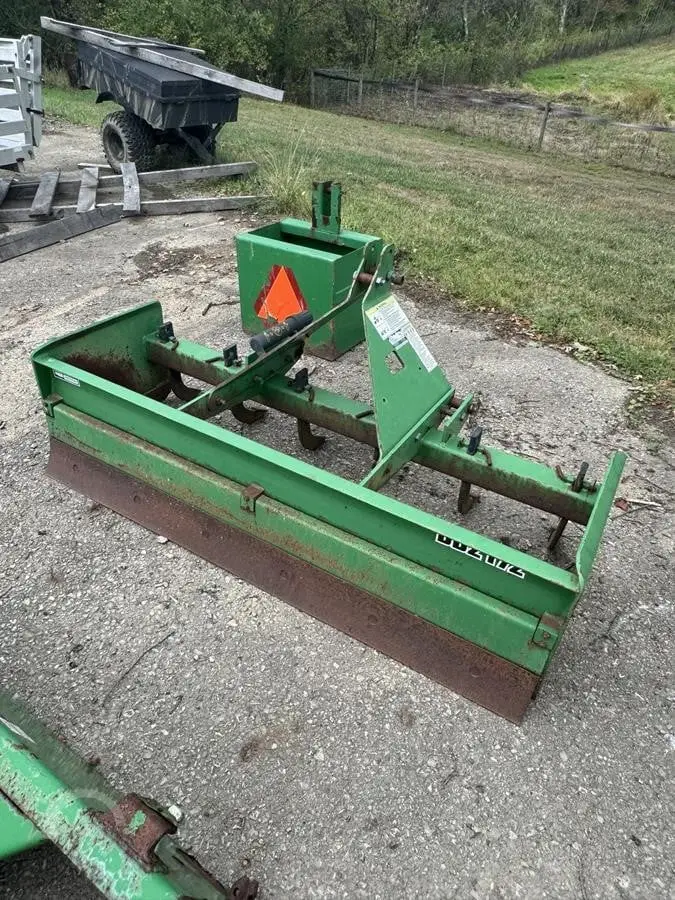2010 JOHN DEERE 3720 + Attachments photo 28