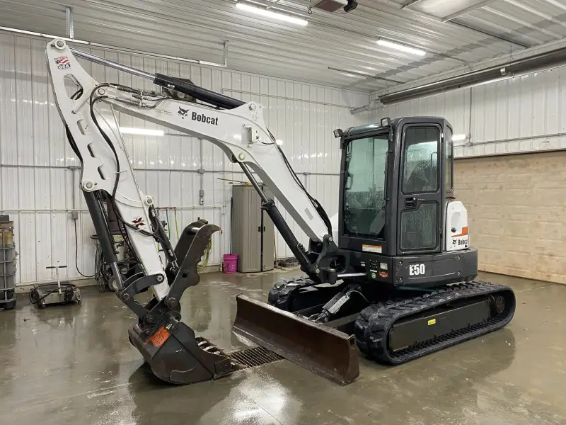 2015 Bobcat E50 photo 1