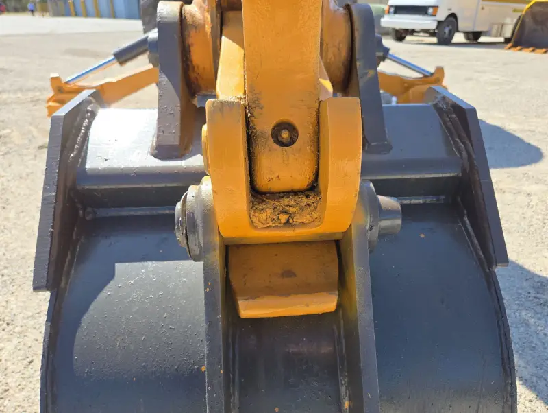 2016 Case 580 Super N photo 69