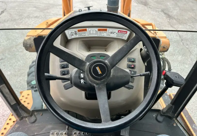 2010 Case 580 Super N photo 61