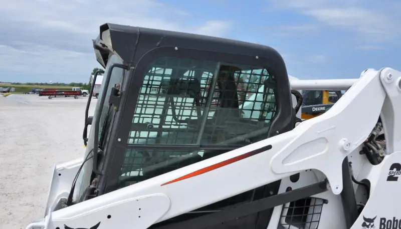 2016 Bobcat T595 photo 10