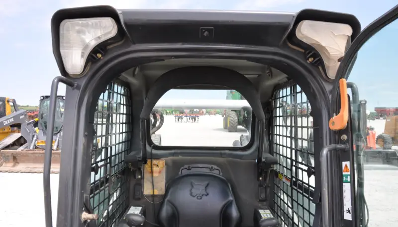 2016 Bobcat T595 photo 30