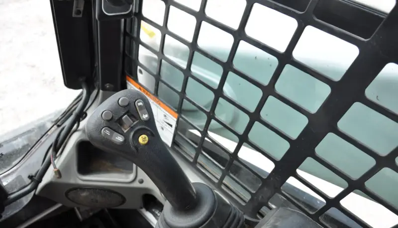 2016 Bobcat T595 photo 35