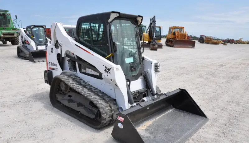 2016 Bobcat T595 photo 3