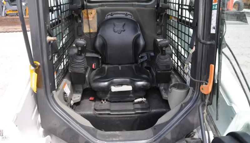 2016 Bobcat T595 photo 29