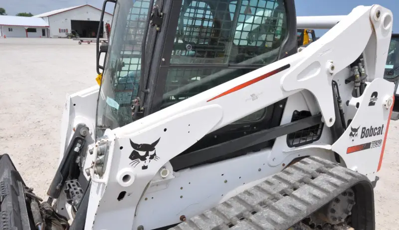 2016 Bobcat T650 photo 13