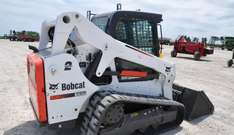 2016 Bobcat T650 photo 7