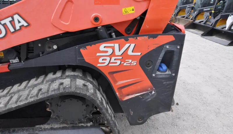 2017 Kubota SVL95-2S photo 15