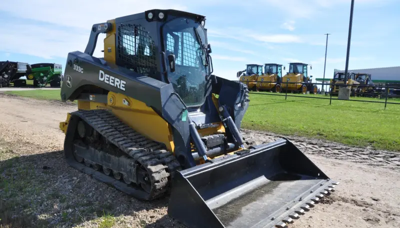 2018 John Deere 333G photo 7