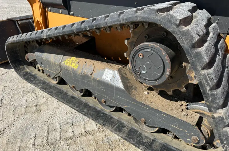 2019 Case TV370 photo 33
