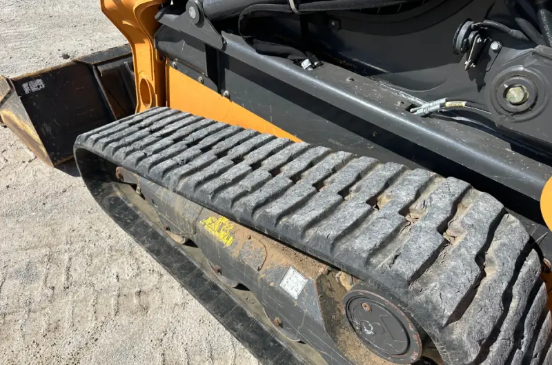 2019 Case TV370 photo 35