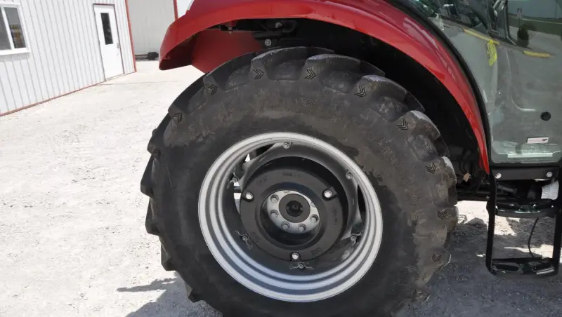 2021 Case IH Farmall 75C MFWD photo 5