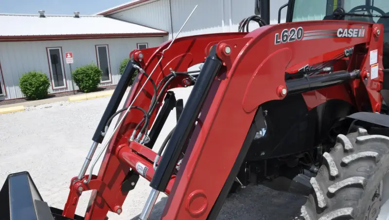 2021 Case IH Farmall 75C MFWD photo 17