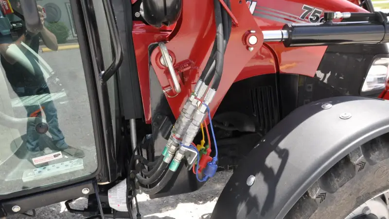 2021 Case IH Farmall 75C MFWD photo 36