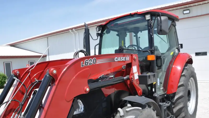 2021 Case IH Farmall 75C MFWD photo 18