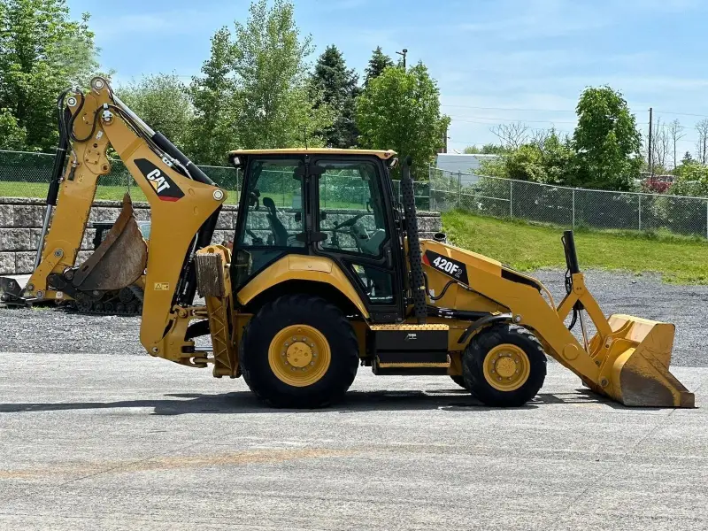 2019 CATERPILLAR 420F2 photo 4