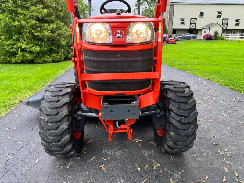 2014 Kubota B2920 Tractor Loader Snowblower photo 26