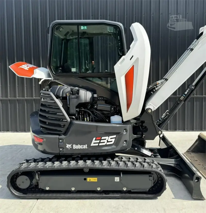 2019 BOBCAT E35I photo 12