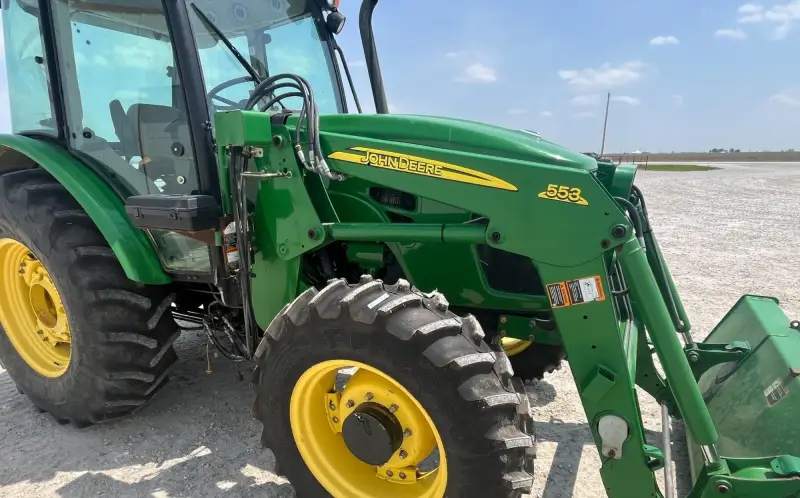 2011 John Deere 5093E MFWD photo 23
