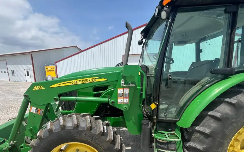 2011 John Deere 5093E MFWD photo 11
