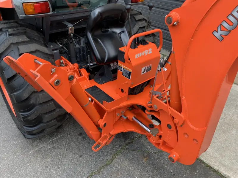 2010 Kubota Grand L Series L5240HSTC photo 12