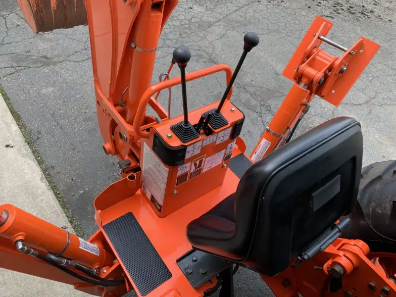 2010 Kubota Grand L Series L5240HSTC photo 17