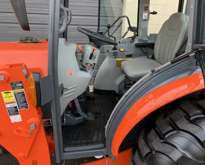 2010 Kubota Grand L Series L5240HSTC photo 25