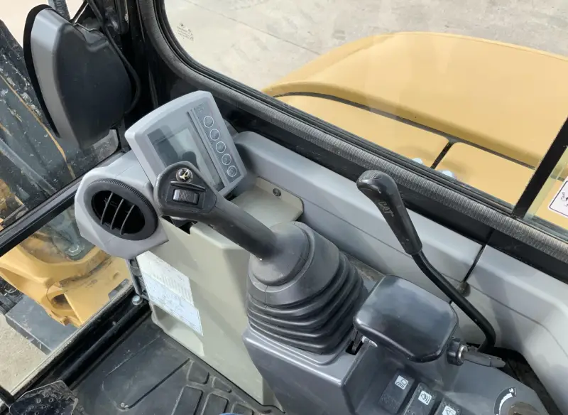 2017 Caterpillar 305E2 photo 22