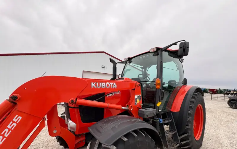 2019 Kubota M6-141 MFWD Tractor W/Loader | Agriculture photo 14