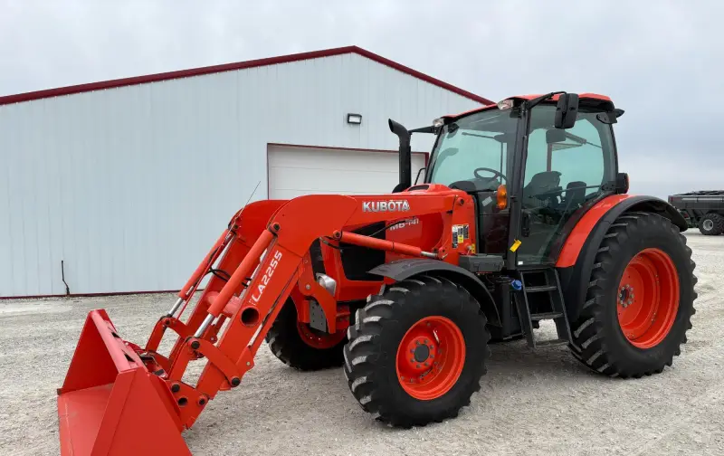 2019 Kubota M6-141 MFWD Tractor W/Loader | Agriculture photo 1