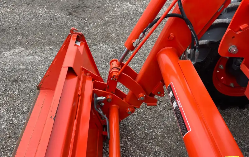 2021 Kubota M4-071D Deluxe MFWD Tractor W/Loader | Agriculture photo 19