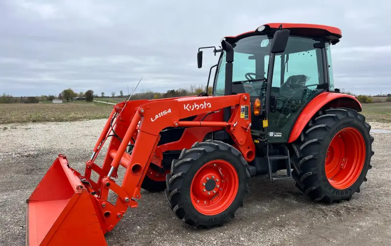 2021 Kubota M4-071D Deluxe MFWD Tractor W/Loader | Agriculture photo 1
