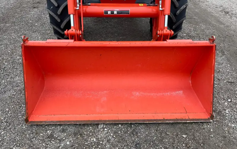 2021 Kubota M4-071D Deluxe MFWD Tractor W/Loader | Agriculture photo 23
