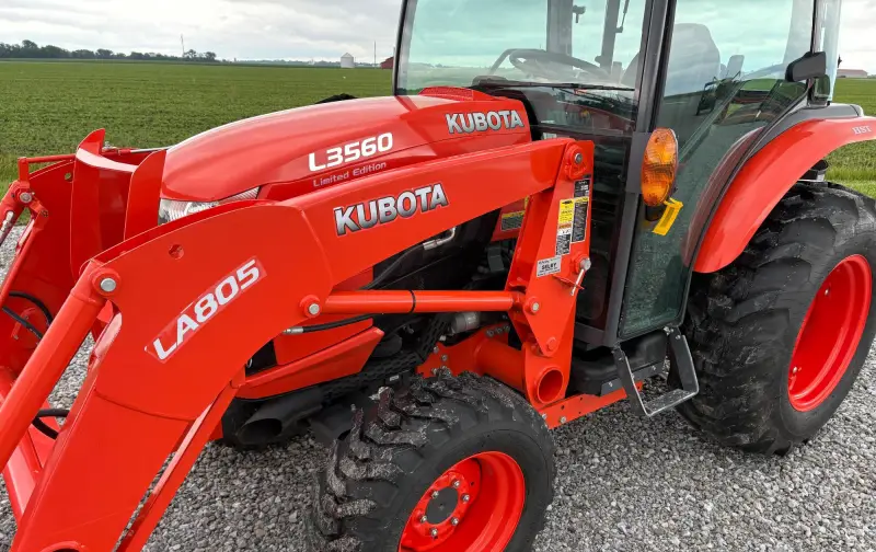 2019 Kubota L3560 Limited Edition MFWD Compact Utility Tractor W/ Loader | Agriculture photo 36