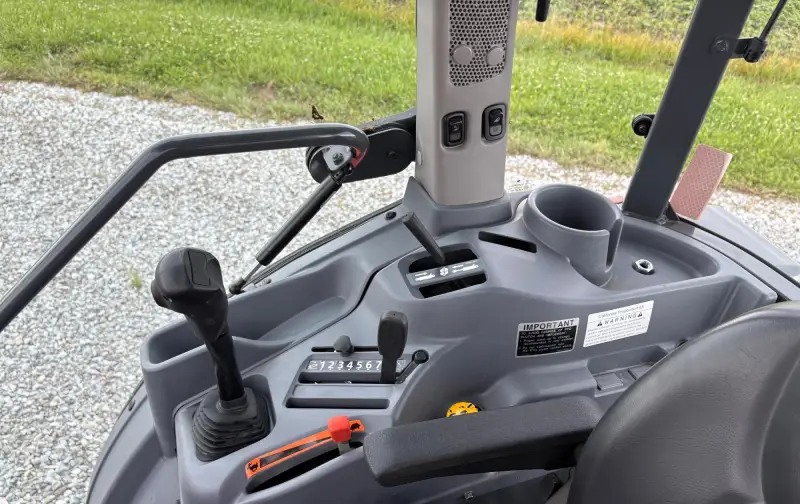 2019 Kubota L3560 Limited Edition MFWD Compact Utility Tractor W/ Loader | Agriculture photo 47