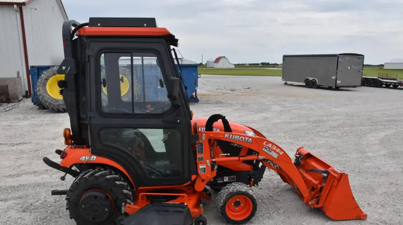 2021 Kubota BX2680 Compact Utility Tractor W/Loader | Agriculture photo 4