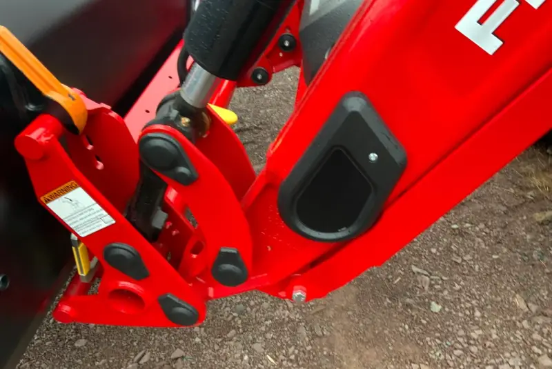 2018 Massey Ferguson 5713SL MFWD photo 21