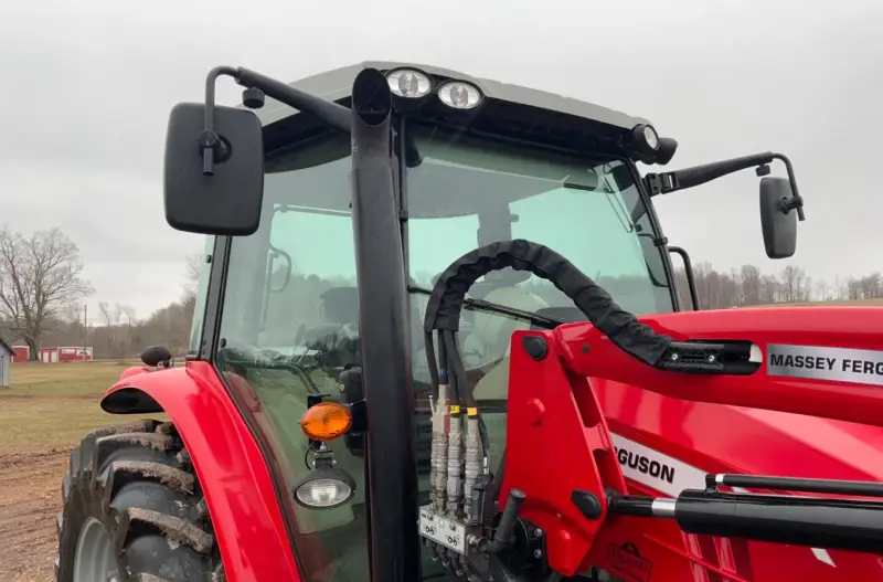 2018 Massey Ferguson 5713SL MFWD photo 20