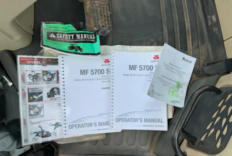 2018 Massey Ferguson 5713SL MFWD photo 43