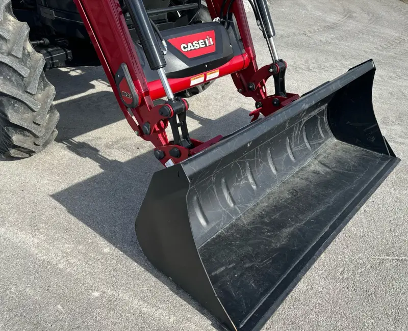 2022 Case IH Farmall 115A photo 9