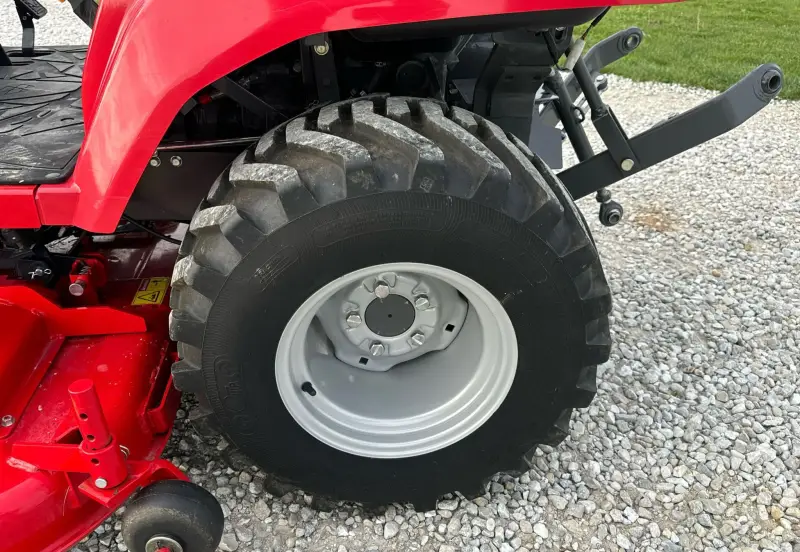 2021 Massey Ferguson GC1723 photo 89