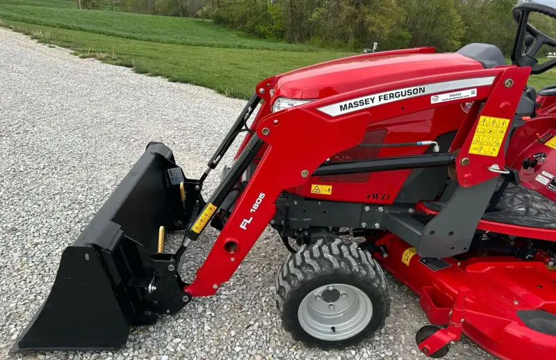 2021 Massey Ferguson GC1723 photo 27